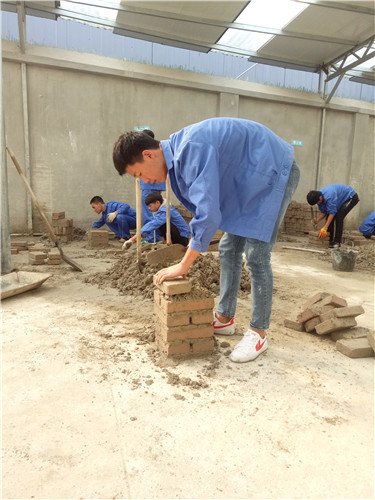 赛出风采、砌筑梦想