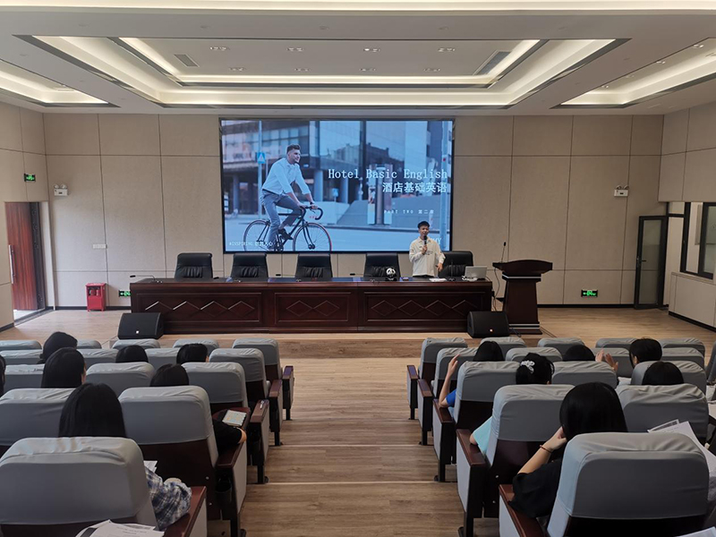 深化校企合作 加强专业建设