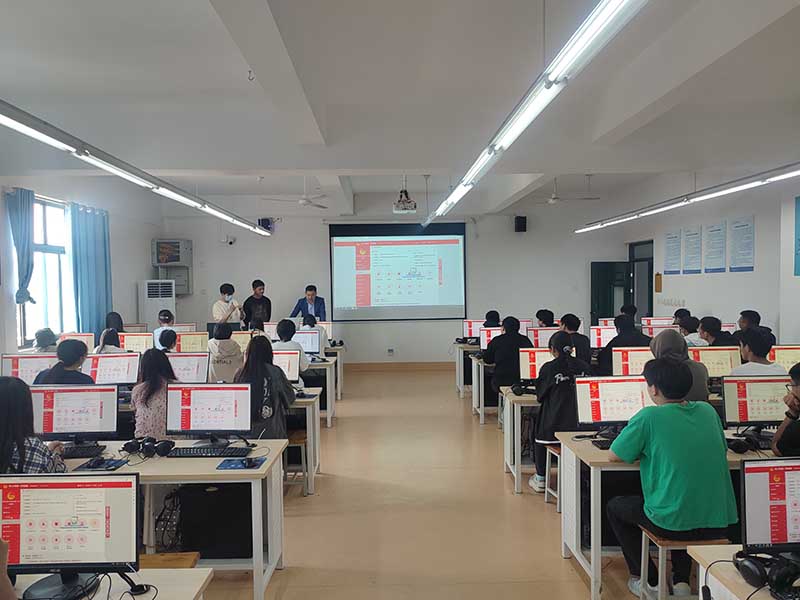 两系联合开展班级团支部书记培训会